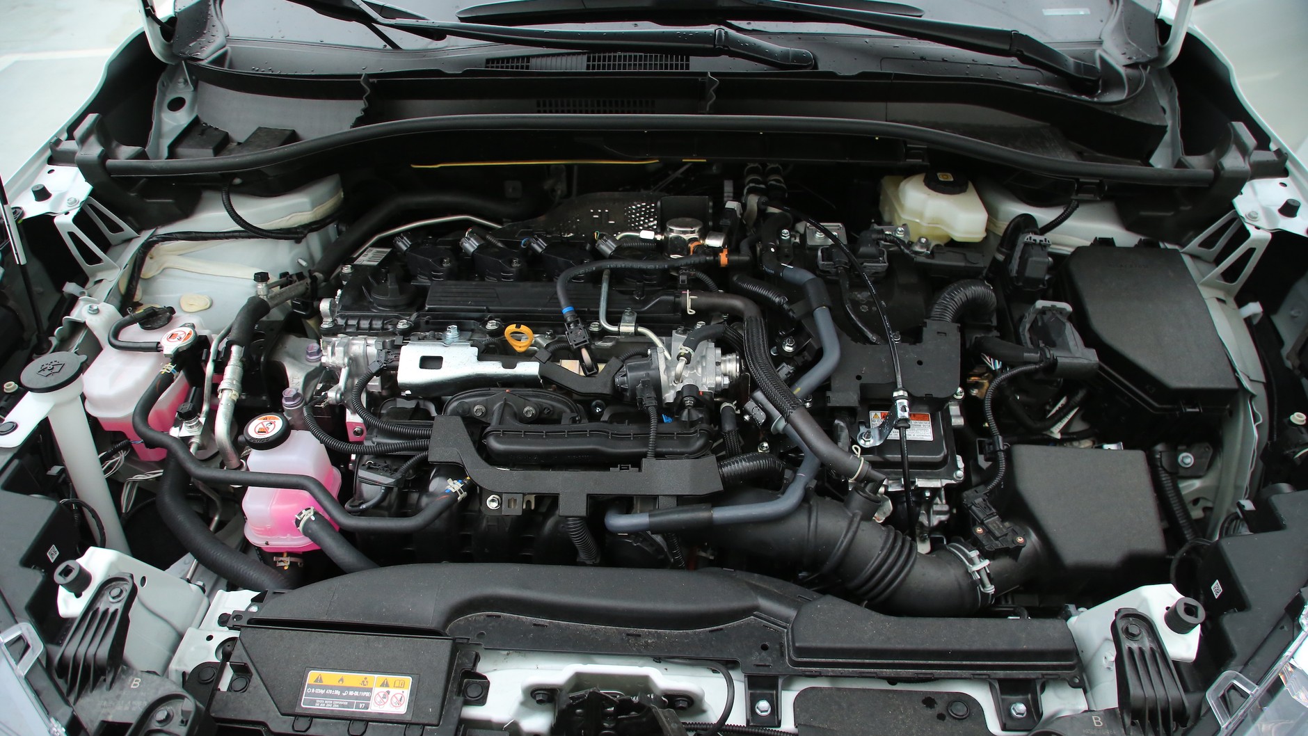 Toyota Corolla Cross 2.0 Hybrid AWD-i (2022 r.)