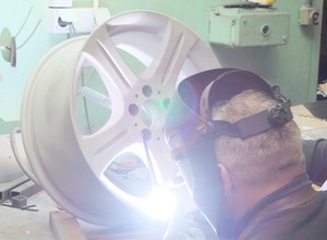 Renowacja felg aluminiowych - zakazują napraw