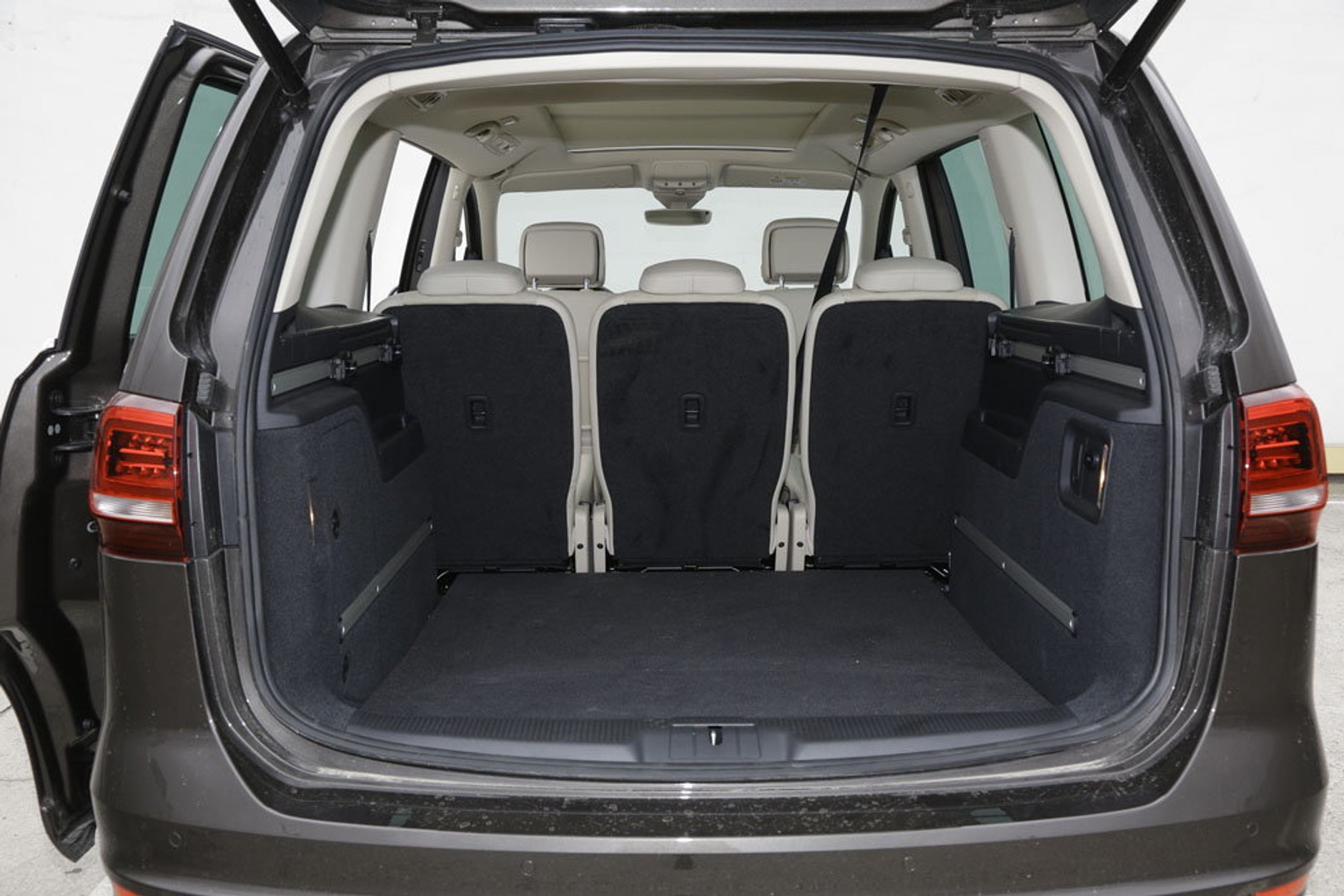 Nowy Sharan: gdzie te różnice?