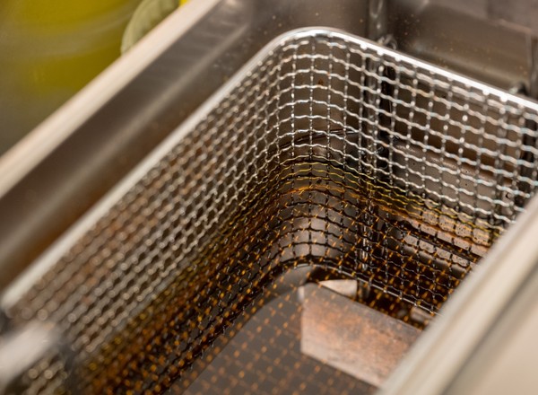 Samoloty PLL Lot już wkrótce będą latały na oleju z frytek? Orlen zdradza plany na biopaliwa