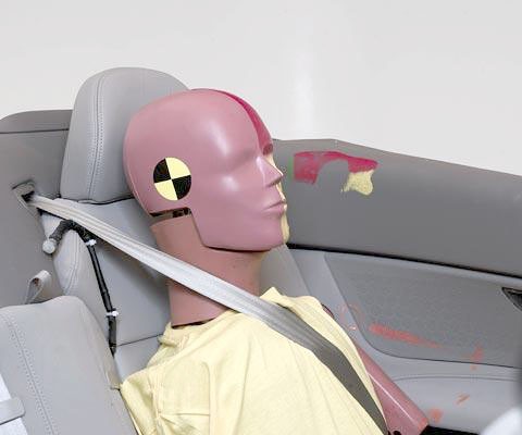 IIHS: najbezpieczniejsze kabriolety to Volvo C70 i Saab 9-3