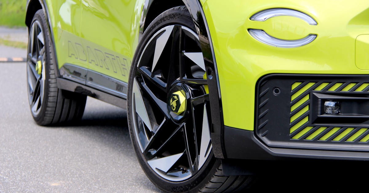 Abarth 600e Scorpionissima