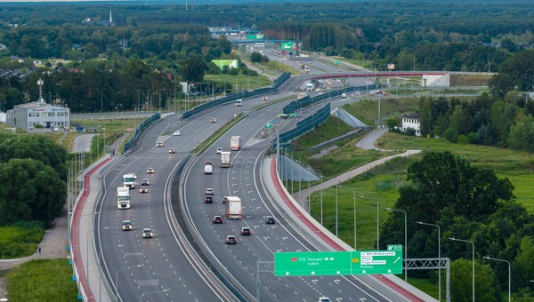 GDDKiA: W Polsce 13,5 proc. dróg jest w złym stanie. Czy to dużo?