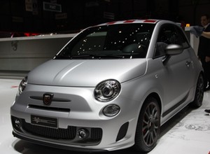 Abarth 695 Record (Genewa 2013)
