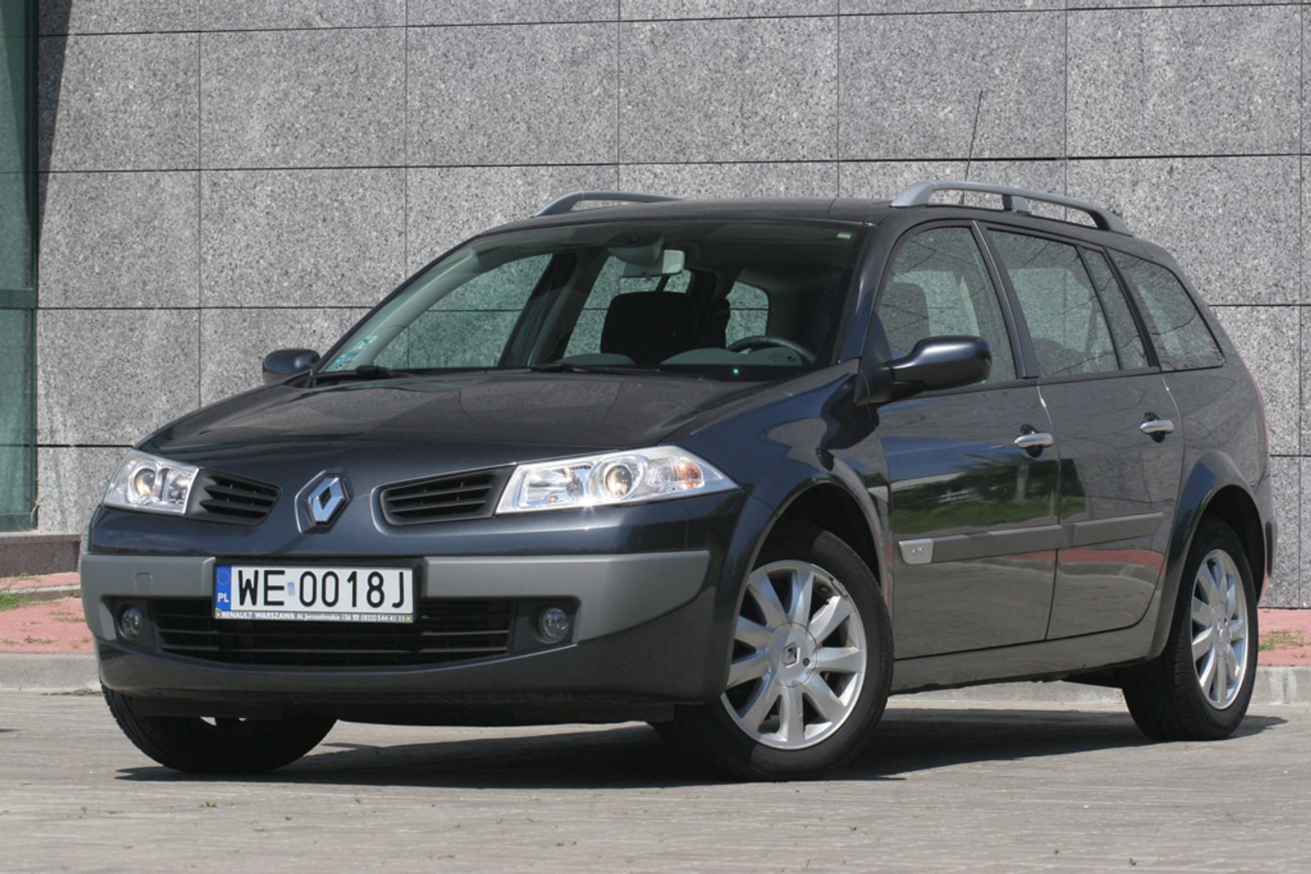 Renault Megane II 1.6 kontra 1.5 dCi: cena podobna, problemy zupełnie inne