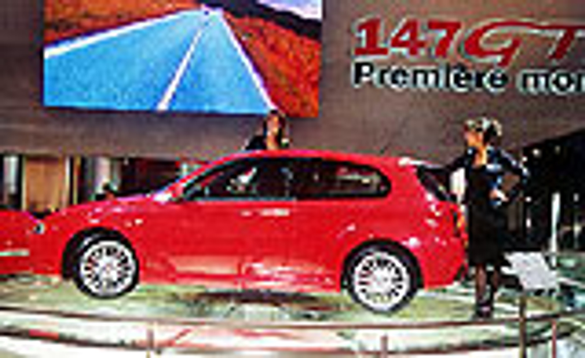 81. salon samochodowy w Paryżu