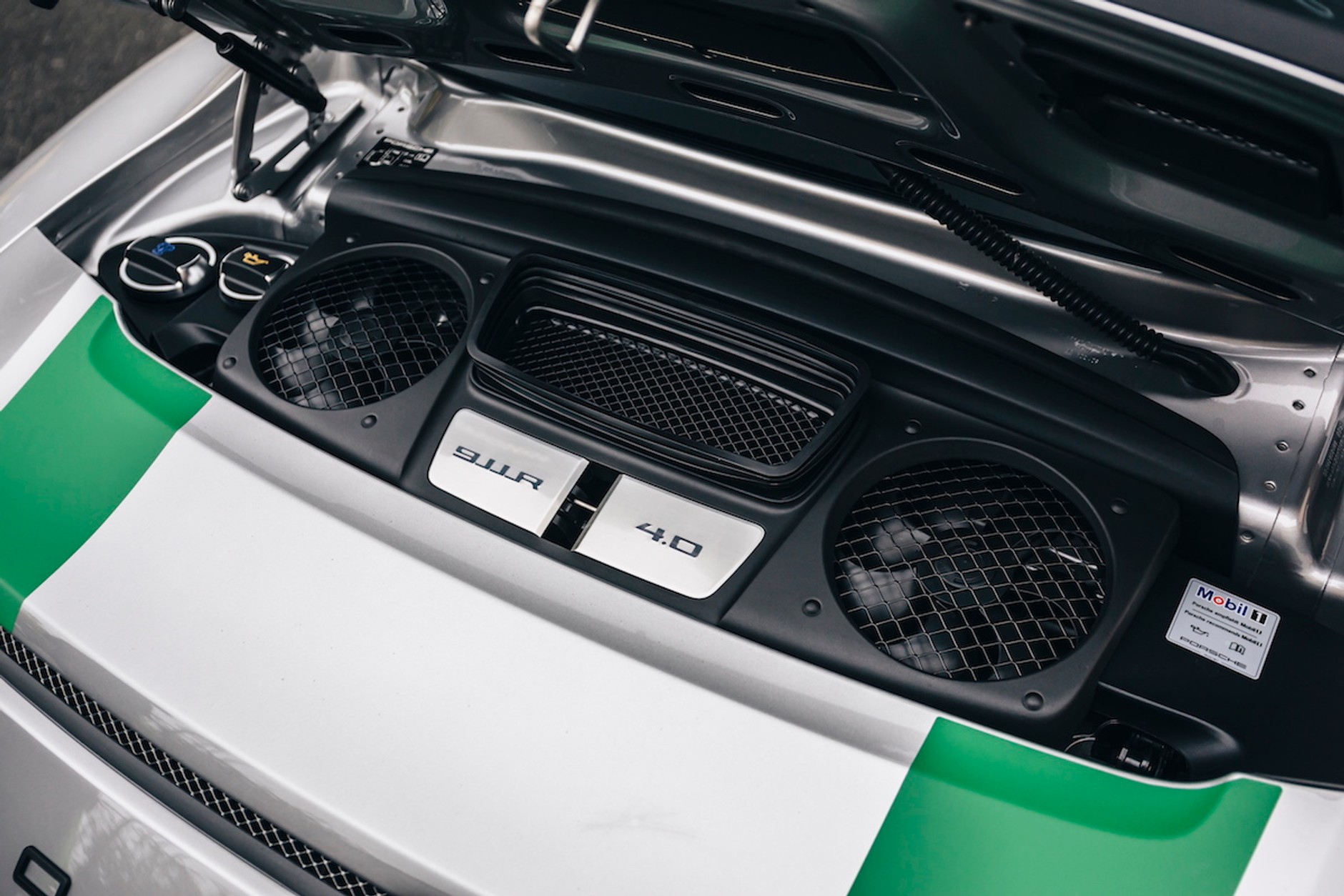 Porsche 911 R, Morgan 3 Wheeler i Ford Mustang Shelby GT350