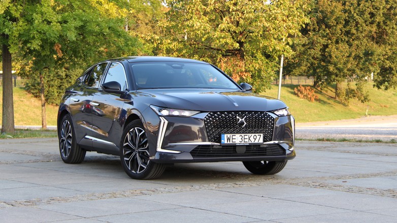 DS 4 PHEV Antoine De Saint Exupery