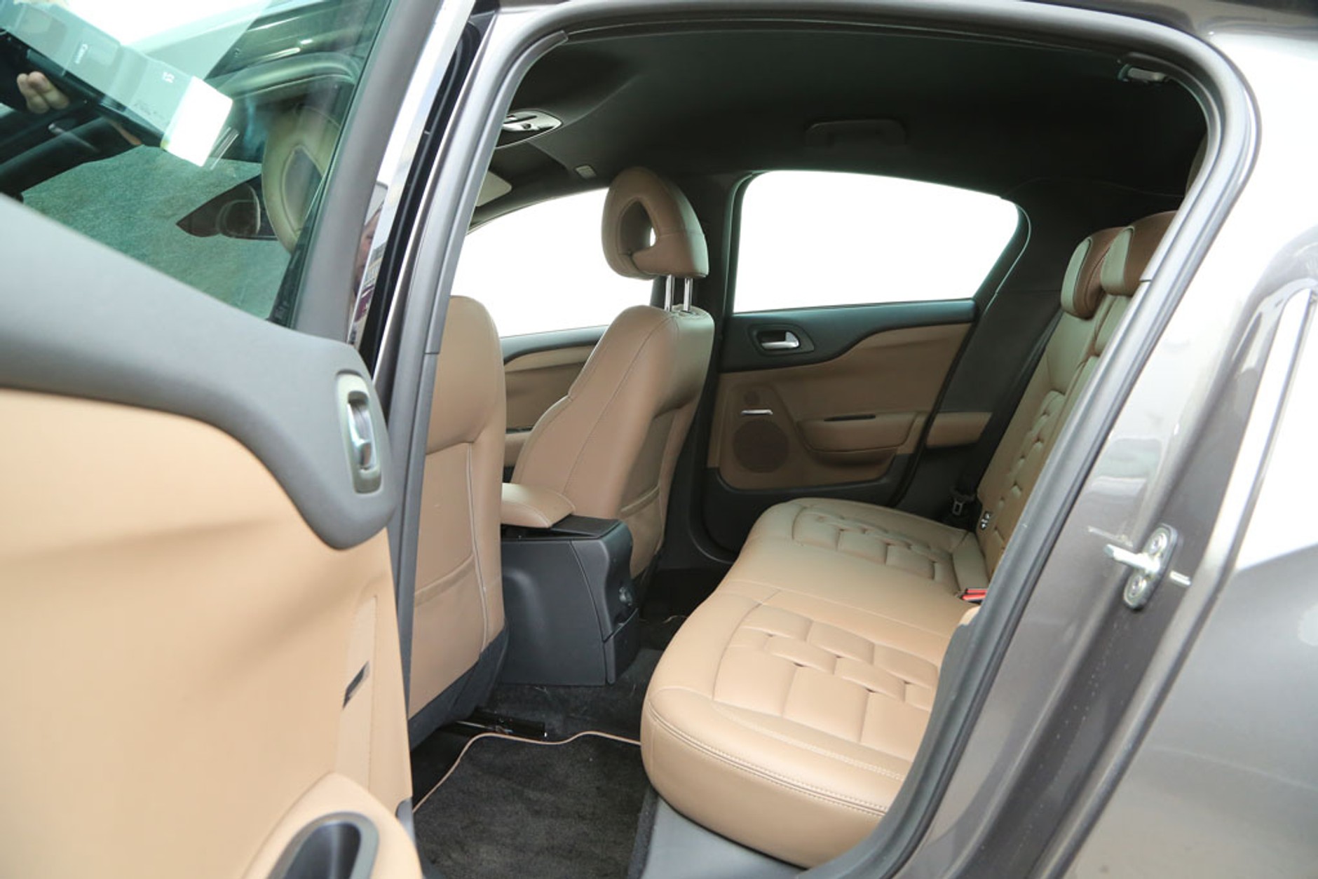 DS 4 2.0 HDi - awangarda z dieslem