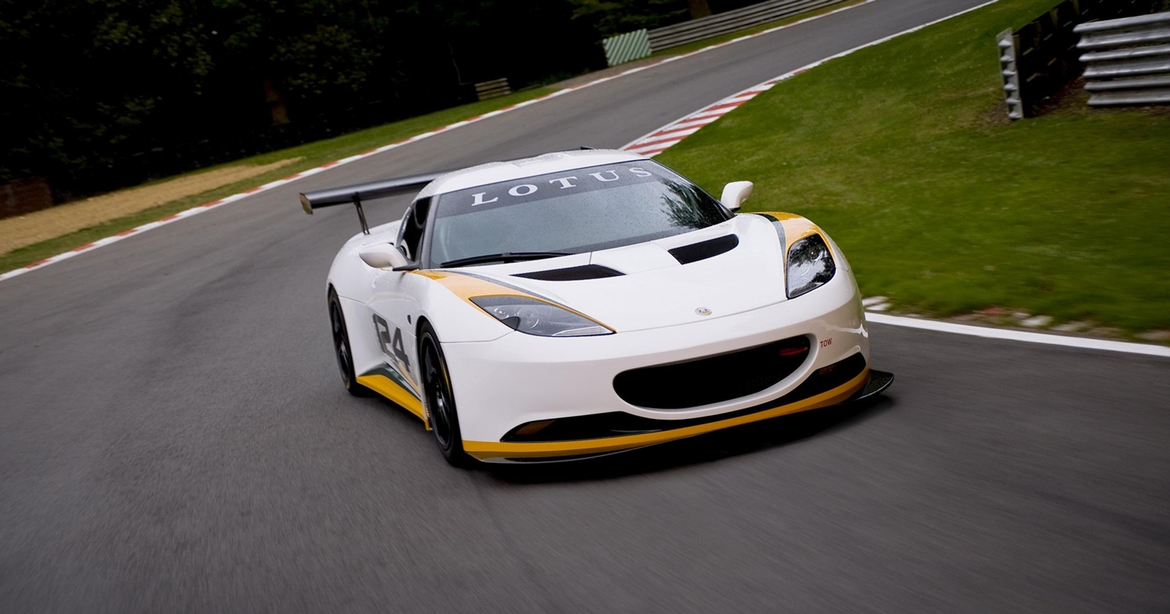 Lotus Evora