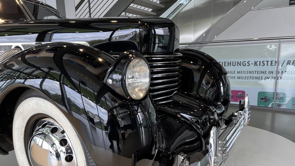 Cord 812 SC