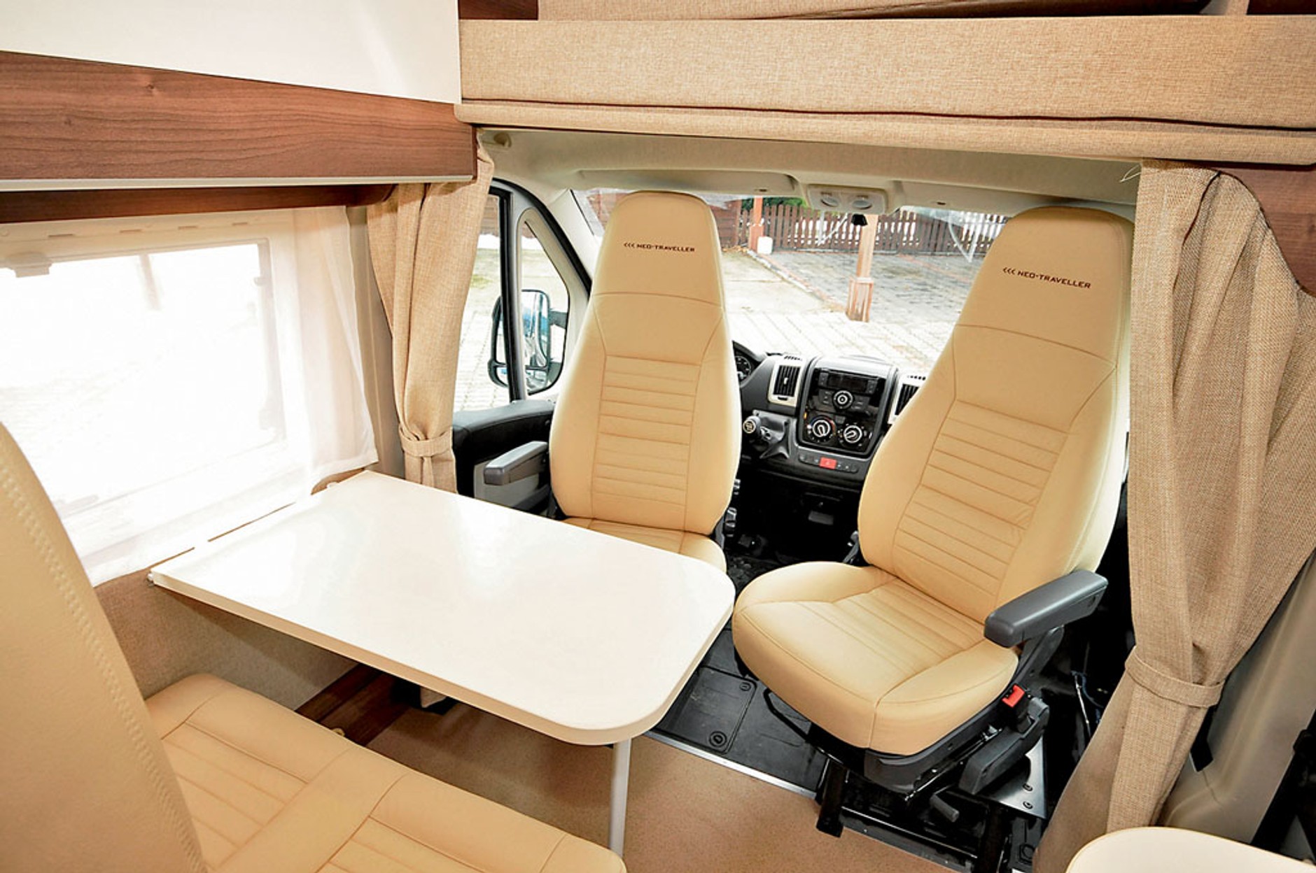 Globe-Traveller - kamper Made in Poland