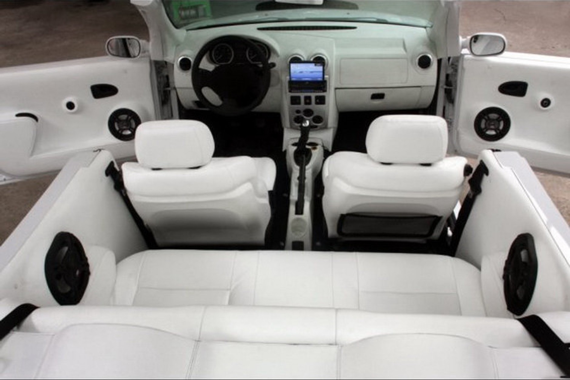 Dacia Logan w wersji kabriolet