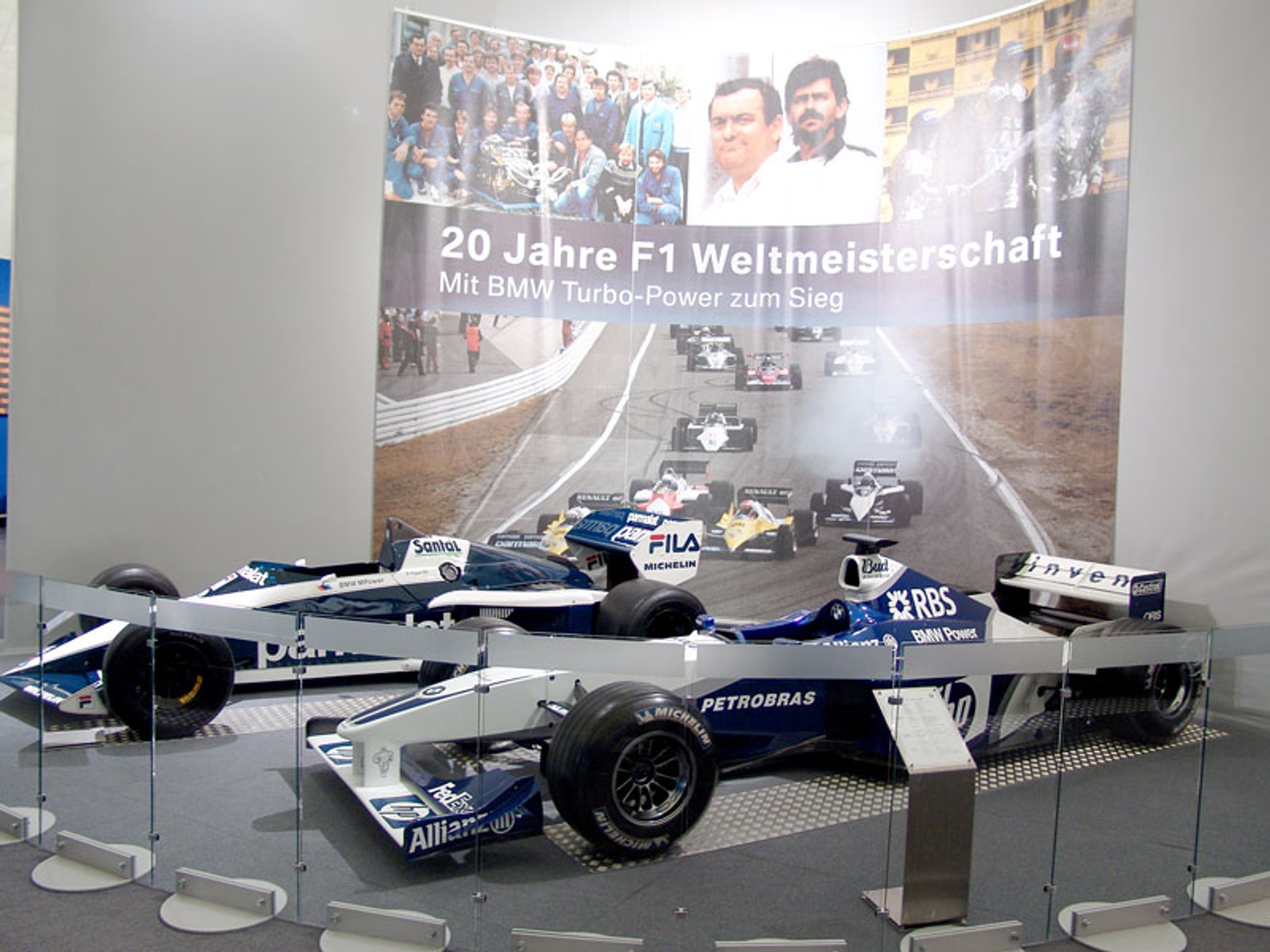 BMW: muzeum monachijskiej szachownicy