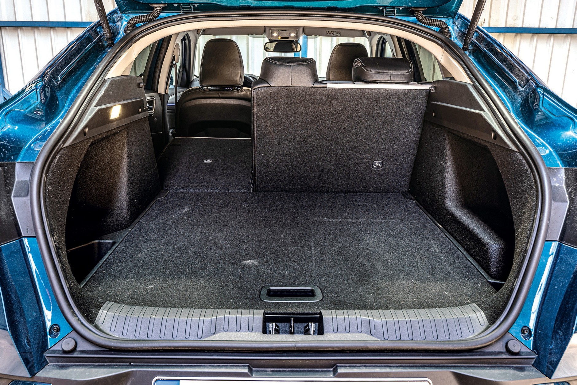 Renault Arkana, Audi Q3 Sportback, BMW X2 - klasa biznes z opcją ekonomiczną