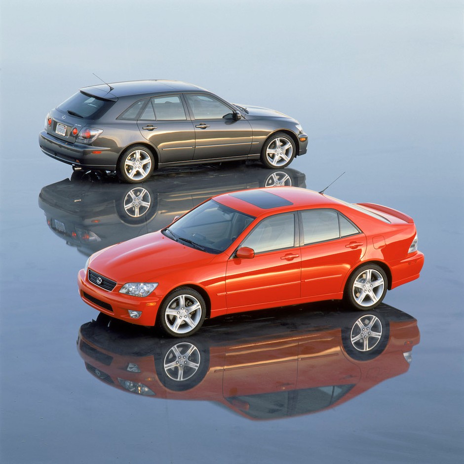 Lexus IS 200