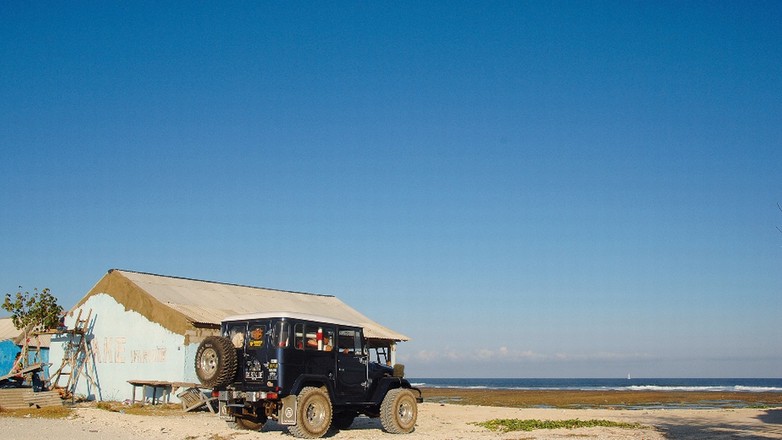 Autem terenowym po wyspie Bali