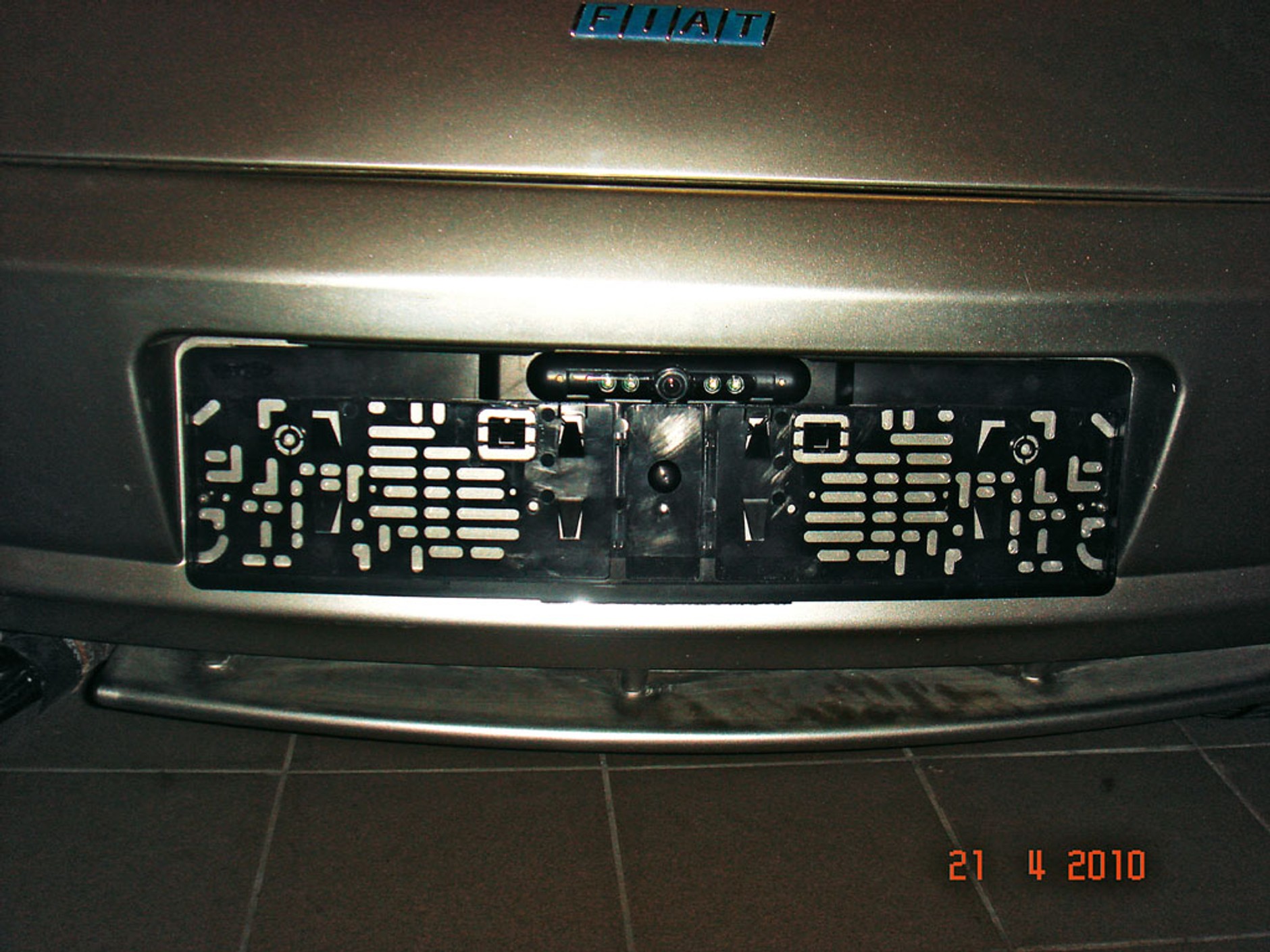 Montaż kamery cofania. Zobacz gdzie cofasz