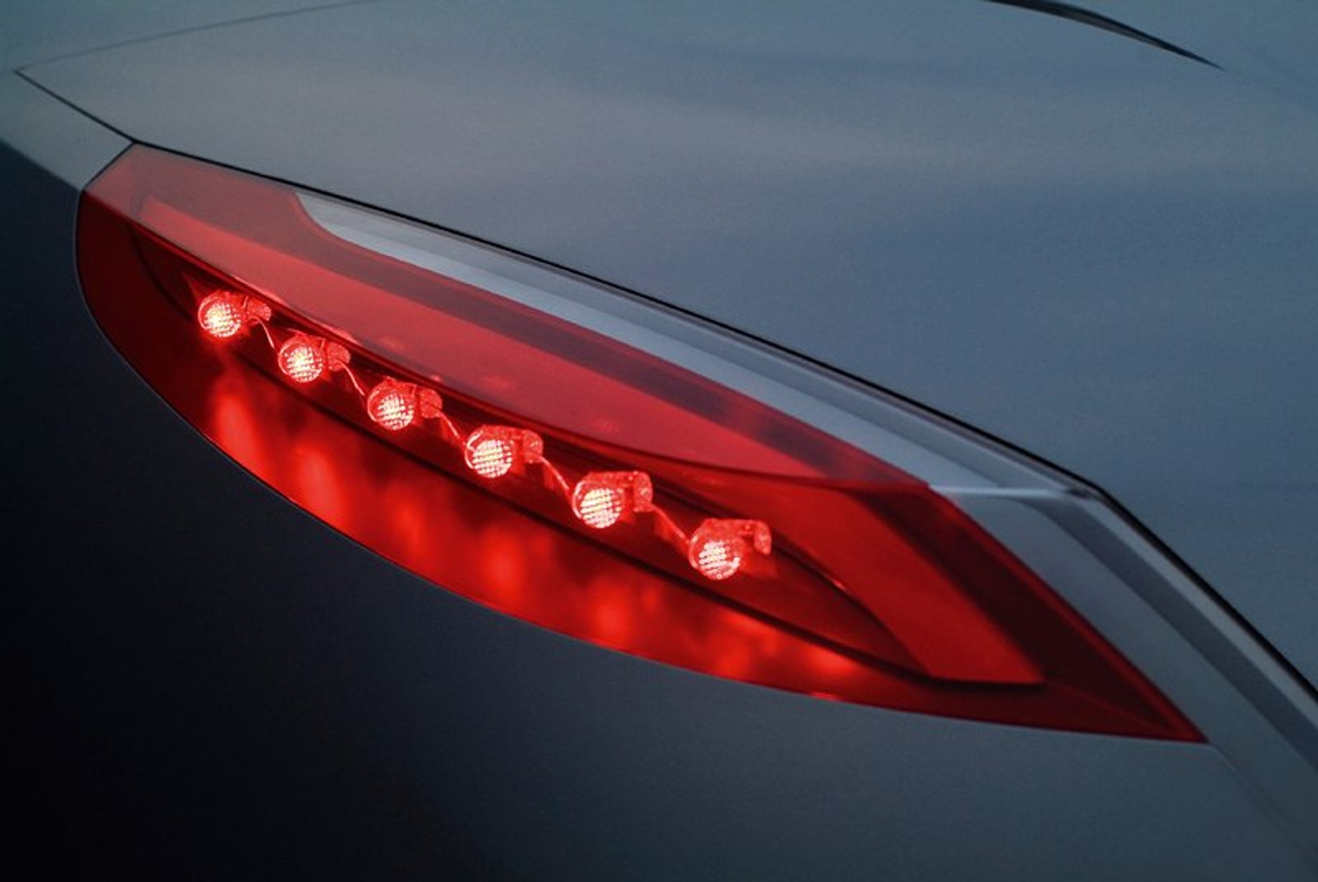 Renault Nepta: pięciometrowy kabriolet dla czterech osób