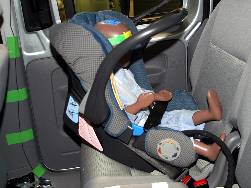 EuroNCAP: Volkswagen Caddy Life - 4 gwiazdki bez ochrony głowy