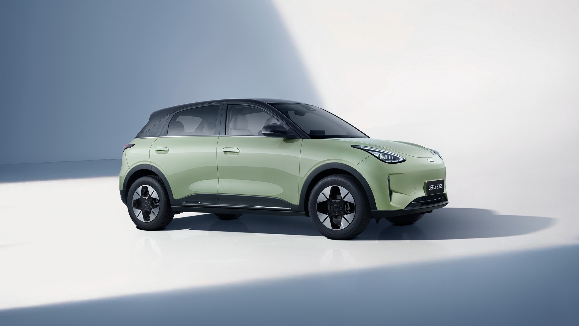 Geely EX2