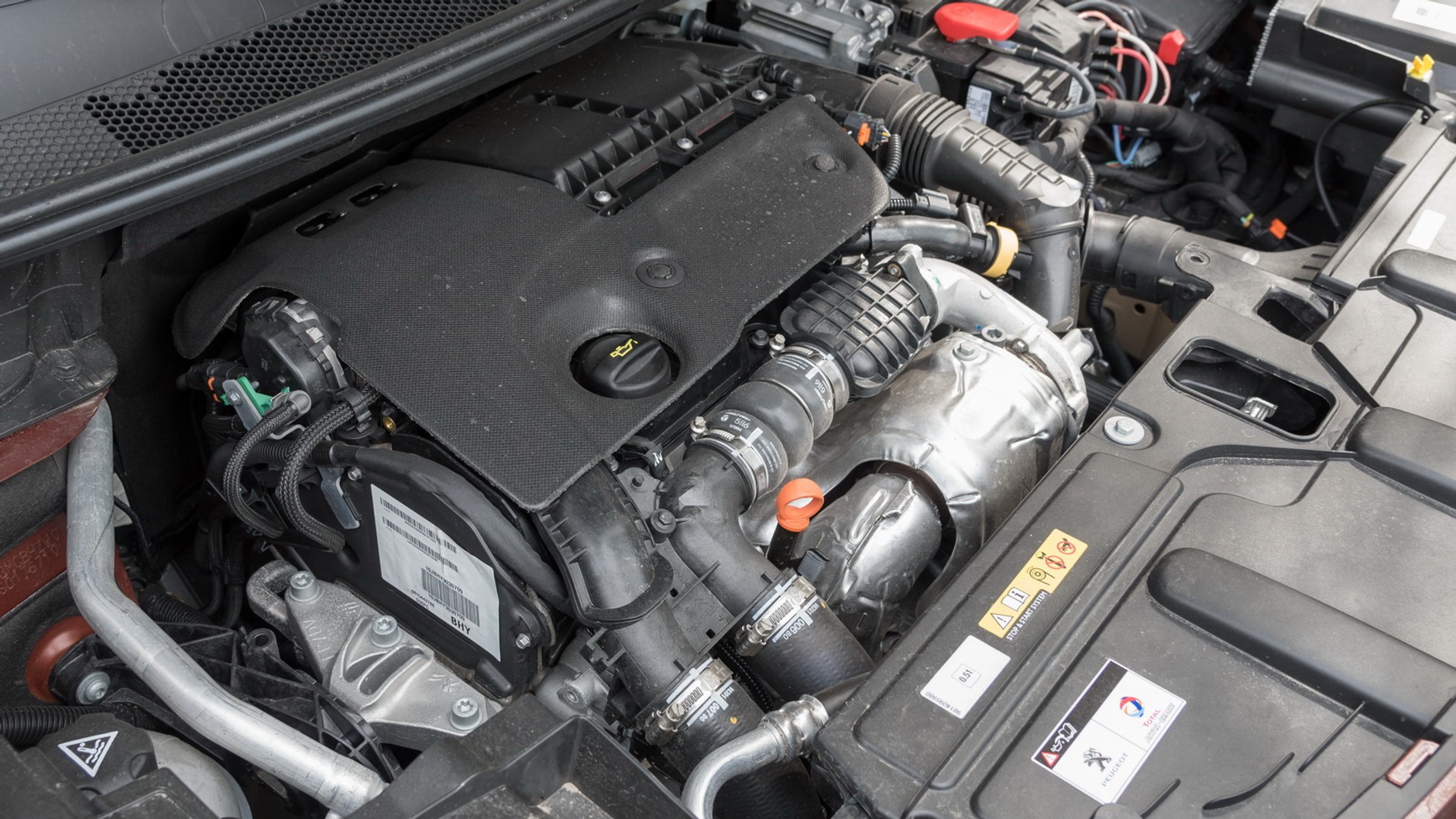 Peugeota 3008 1.6 BlueHDi 120 EAT6 Allure