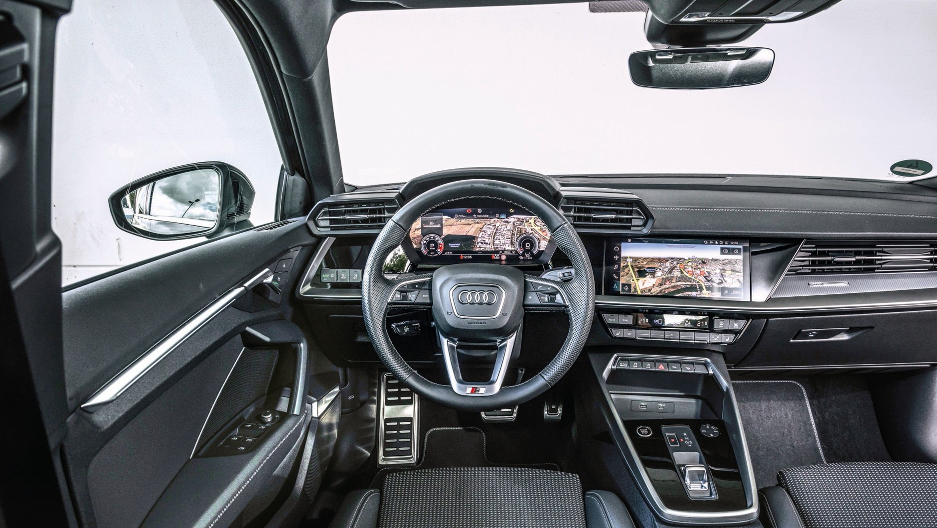 Audi A3 35 TFSI Limousine - kokpit