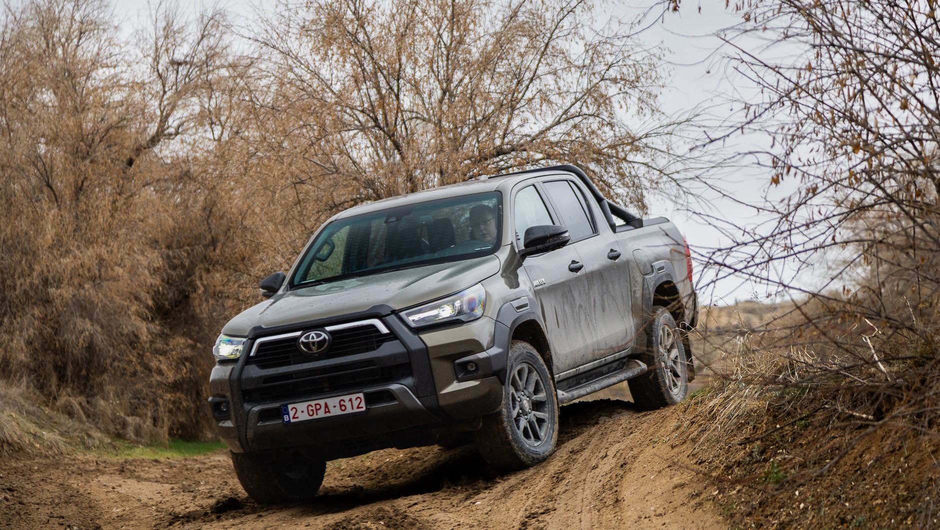 Toyota Hilux MHEV