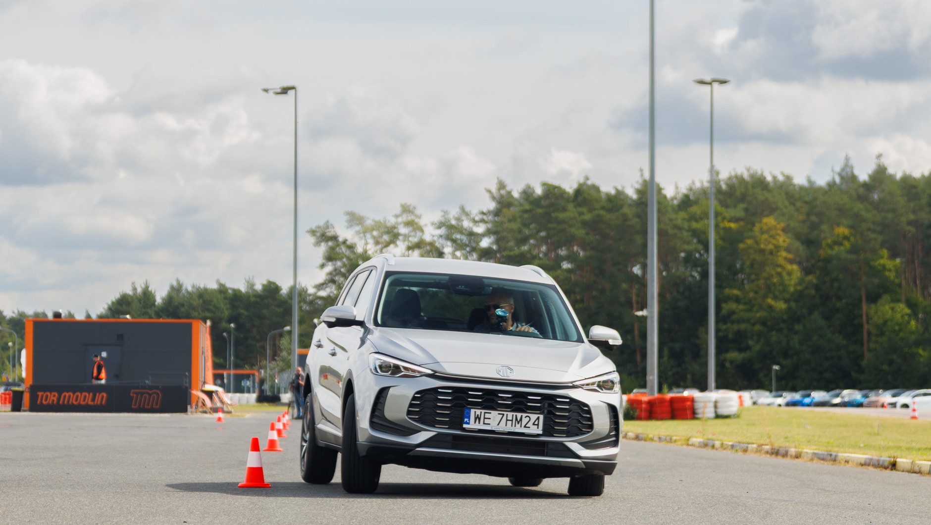 MG ZS zaskoczyło. Kluczem do sukcesu w jego przypadku okazał się przede wszystkim dynamiczny napęd