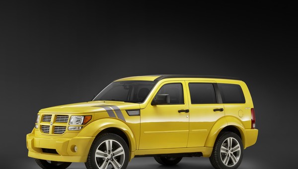 Dodge Nitro bardziej bojowo