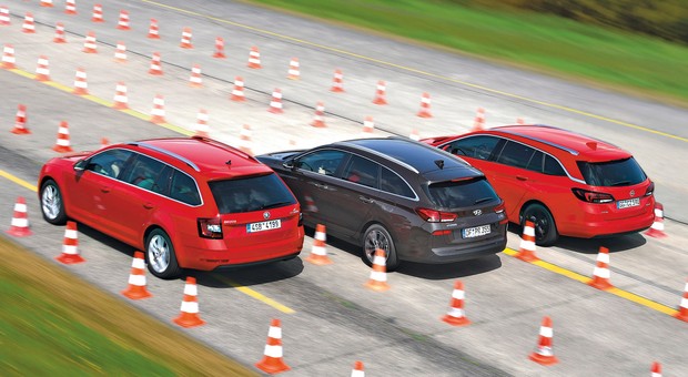 Hyundai i30 kontra Opel Astra i Skoda Octavia - kombi w dobrym formacie
