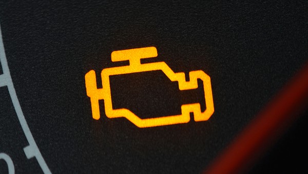 shutterstock 112675838 check engine