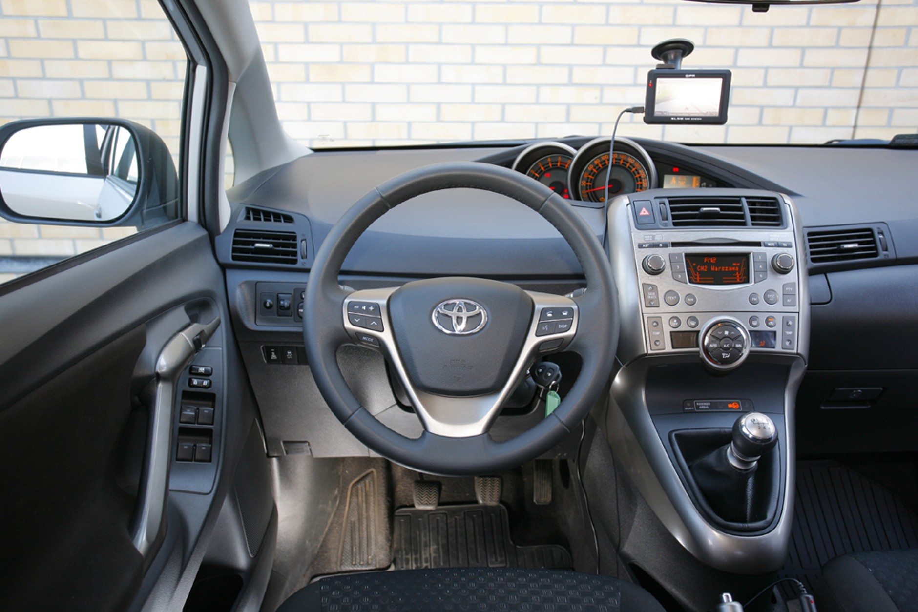 5 minivanów w teście czytelników - Który okaże się najlepszy dla rodziny Toyota Verso, Mazda 5, Opel Zafira, Renault Scenic czy Citroen C4 Picasso?