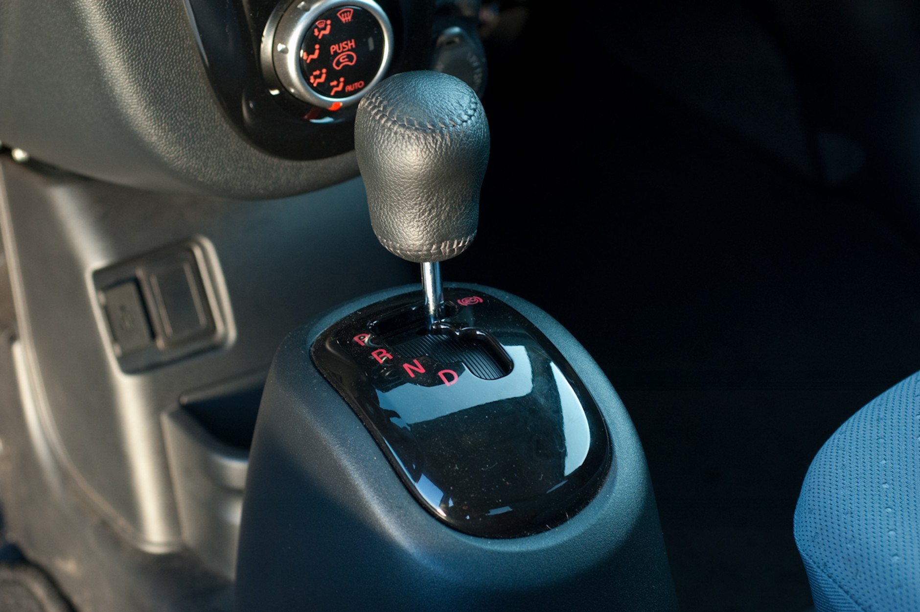 Peugeot iOn – uzależniony od elektryczności