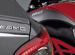 Startuje współpraca AMG i Ducati