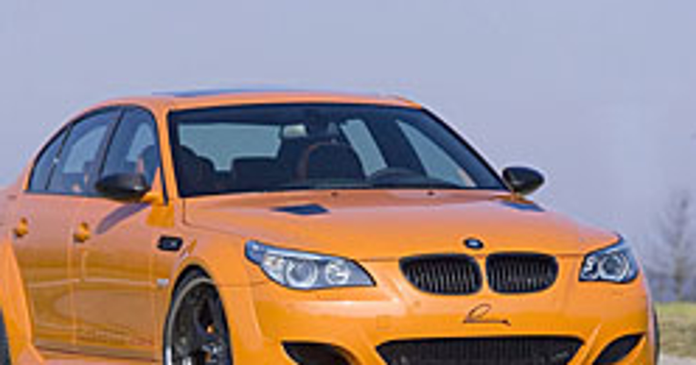 Lumma CLR 500 RS: 560 KM pod maską BMW M5