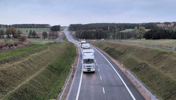 Pierwsze auta na obwodnicy Suchowoli (DK8)
