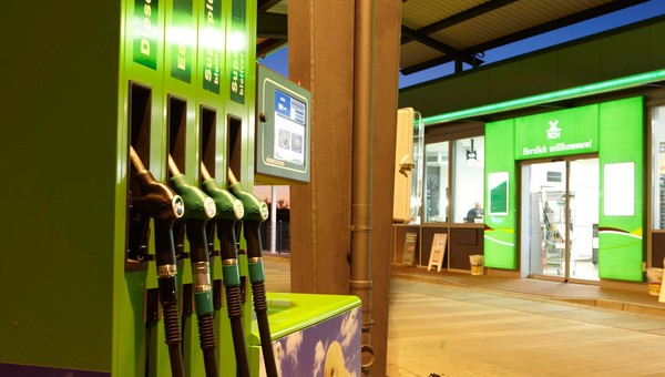 W ramach projektu Hondy i Visa z samochodem skomunikują się dystrybutory paliw produkowane przez Gilbarco Veeder-Root