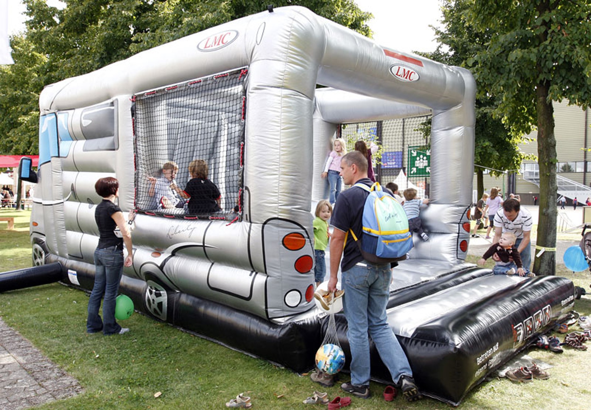 Caravan Salon Düsseldorf 2009: nowości turystyki na kołach - fotogaleria