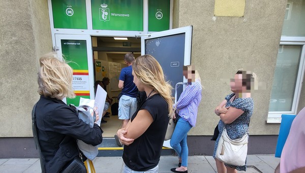 Byłem załatwić wjazd do Strefy Czystego Transportu dla starego diesla. Nie dali mi naklejki, ale wjeżdżać i tak mogę