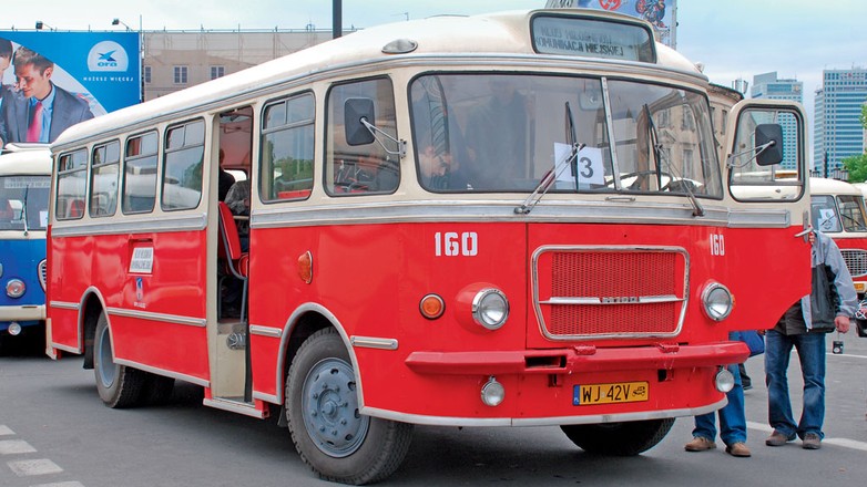 Autobusy z Sanoka - historia Sanockiej fabryki autobusów