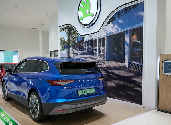 Test salonów – jak sprzedają elektryki?