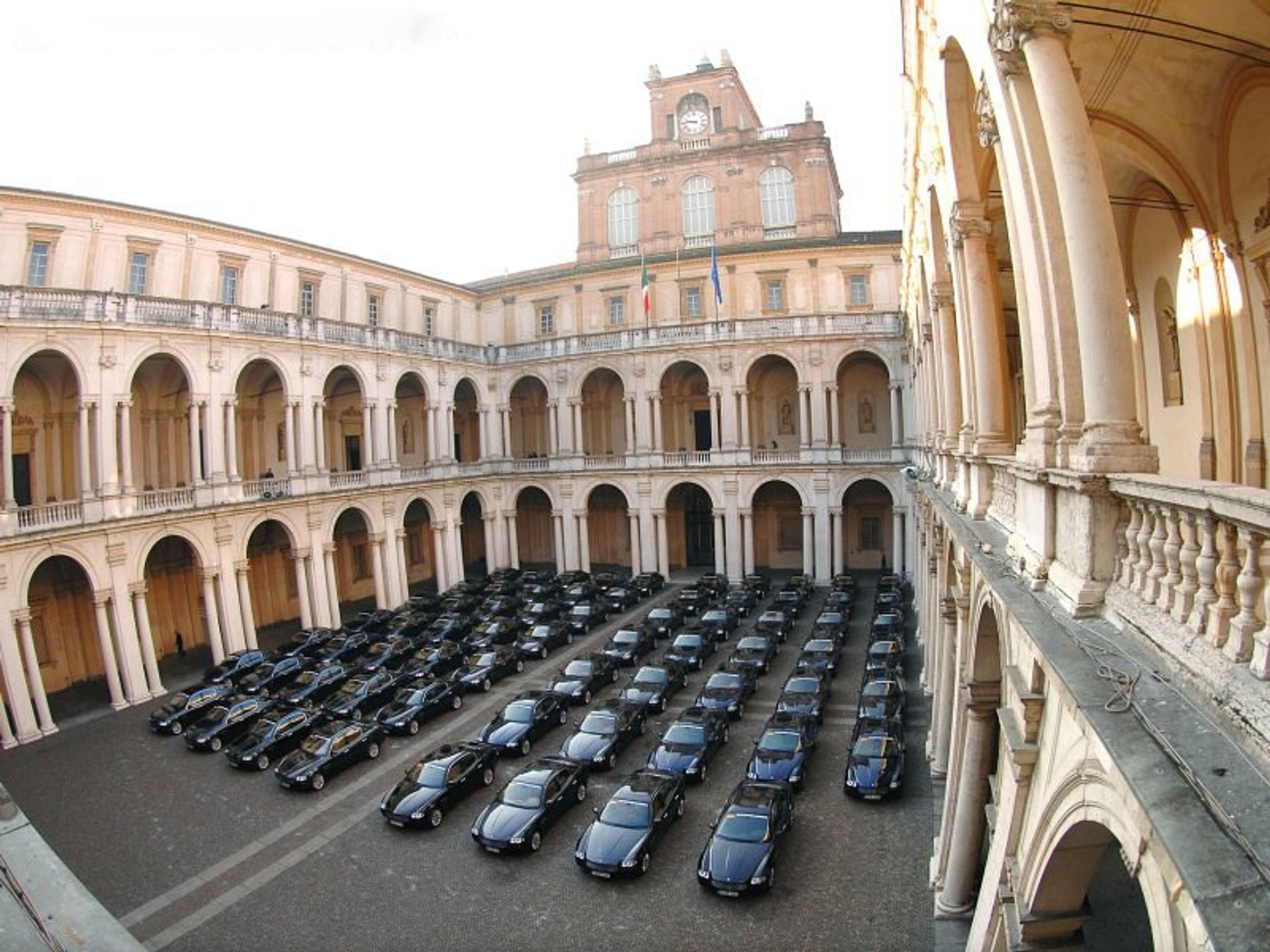 Maserati Quattroporte Automatic: pierwszych 70 egzemplarzy u nabywców