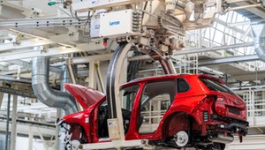 Volkswagen wstrzymuje produkcję aut, także spalinowych. Tym razem nie chodzi o problemy ze zbytem