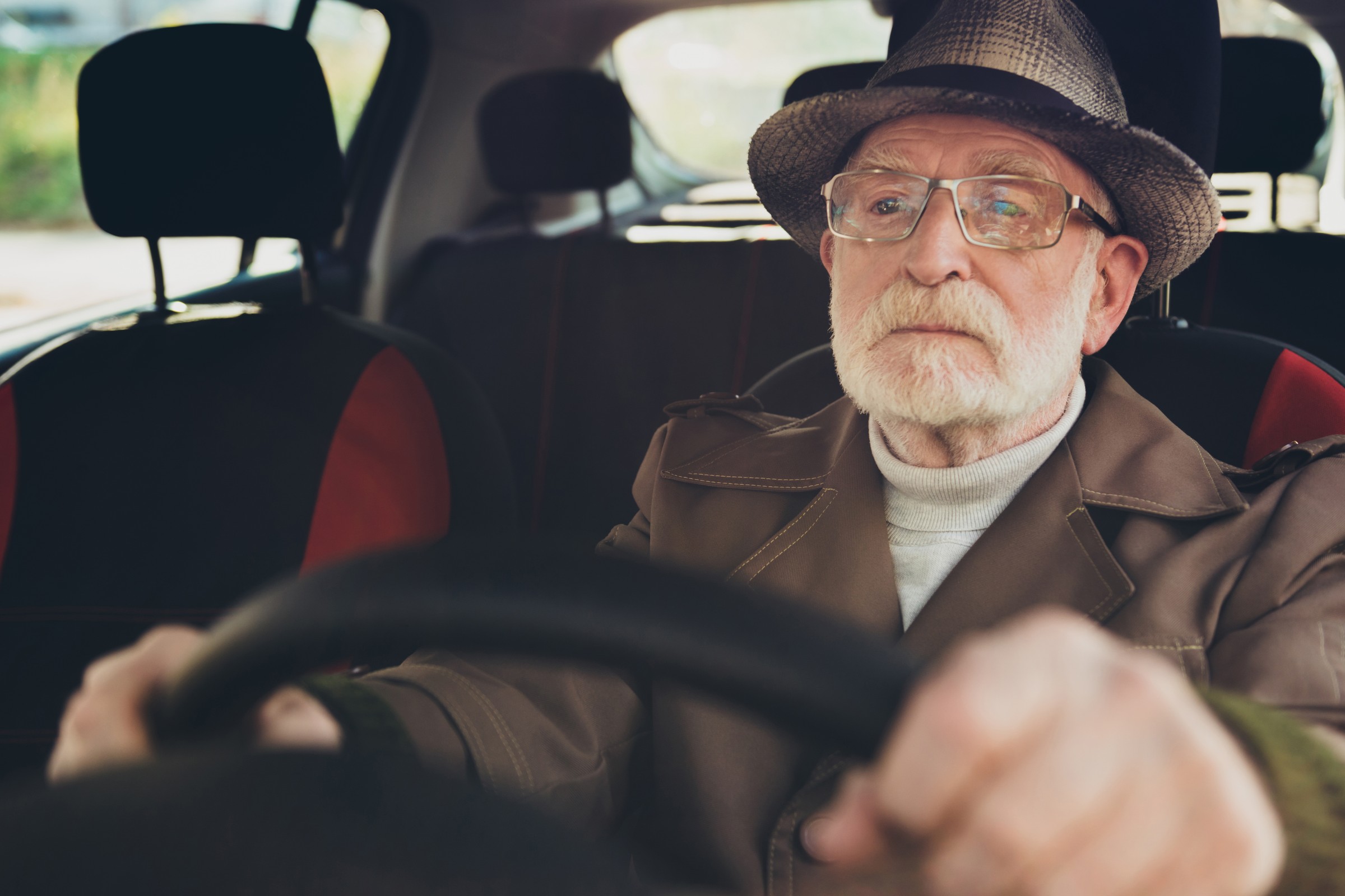 Jak znaleźć auto po niemieckim emerycie? Oto marki wybierane przez starszych Niemców