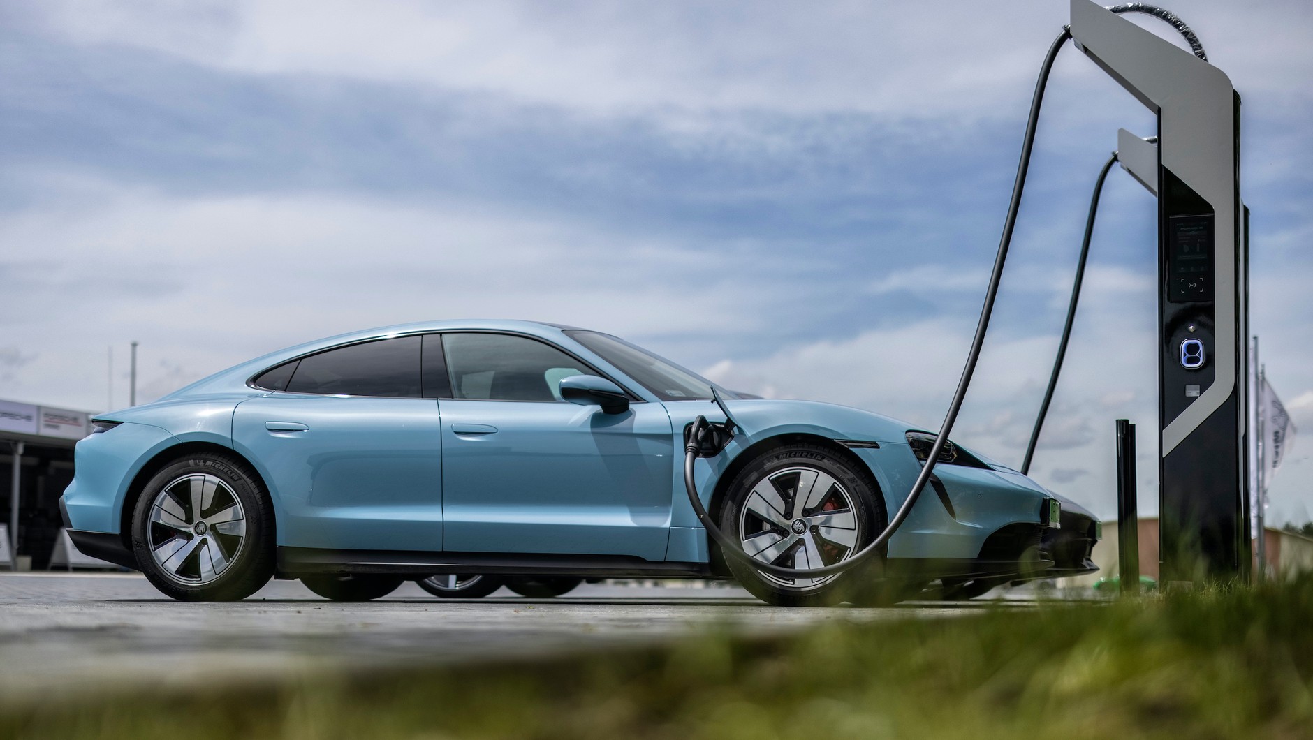 Elektryczne Porsche Taycan
