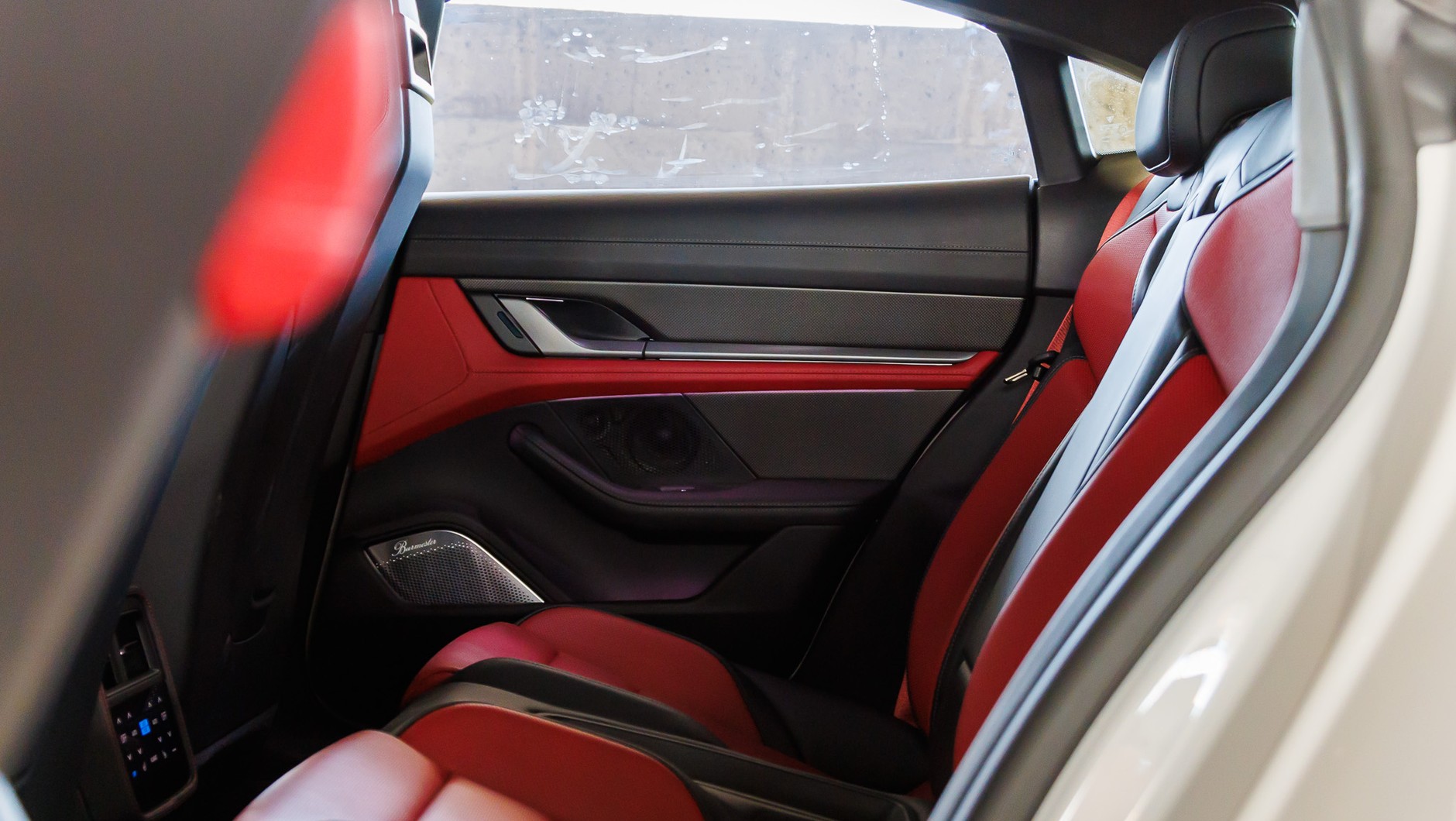 2024 Porsche Taycan 4S