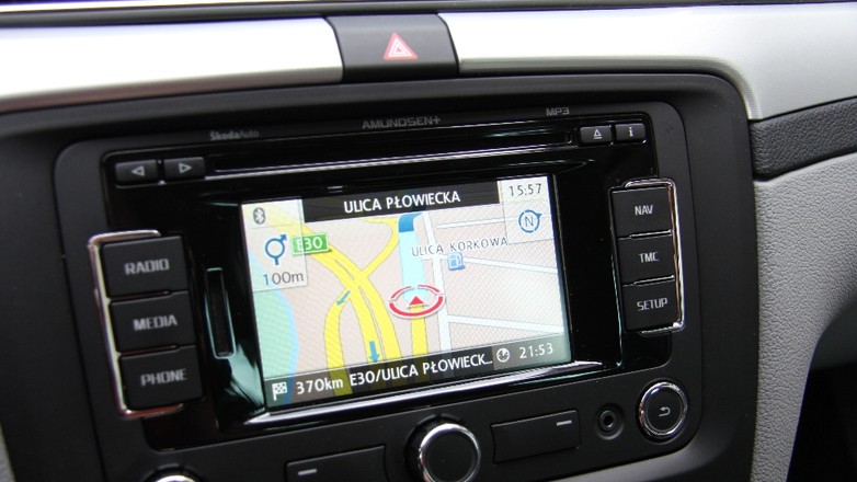 Test: ile jest warta nawigacja Skoda Amundsen+/RNS315/ Seat Mediasystem 2.2?