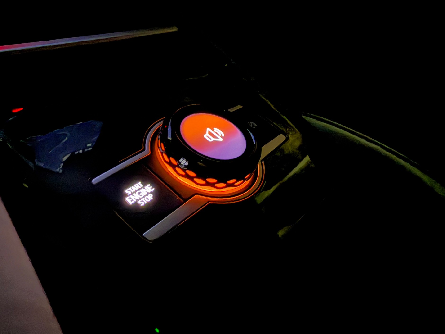 Volkswagen Tiguan R-line eHybrid 2024