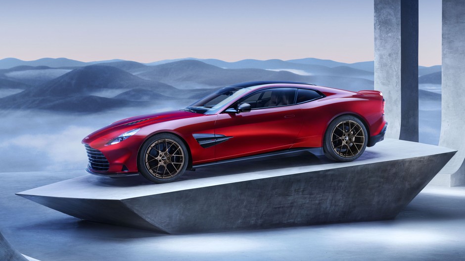 Aston Martin Vanquish (trzecia generacja; od 2024 r.)